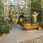 Splendido Appartamento In Piazza San Carlo
